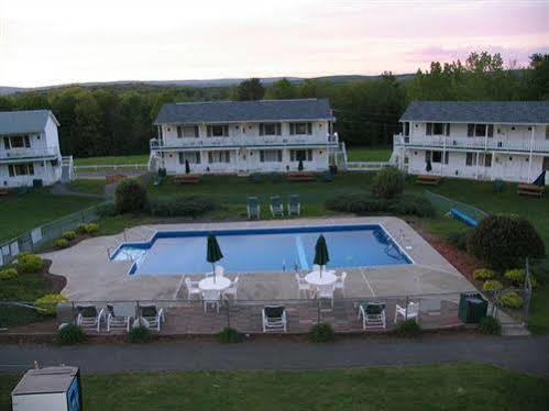 Gavin'S Iris H Country Inn Cornwallville Exteriör bild